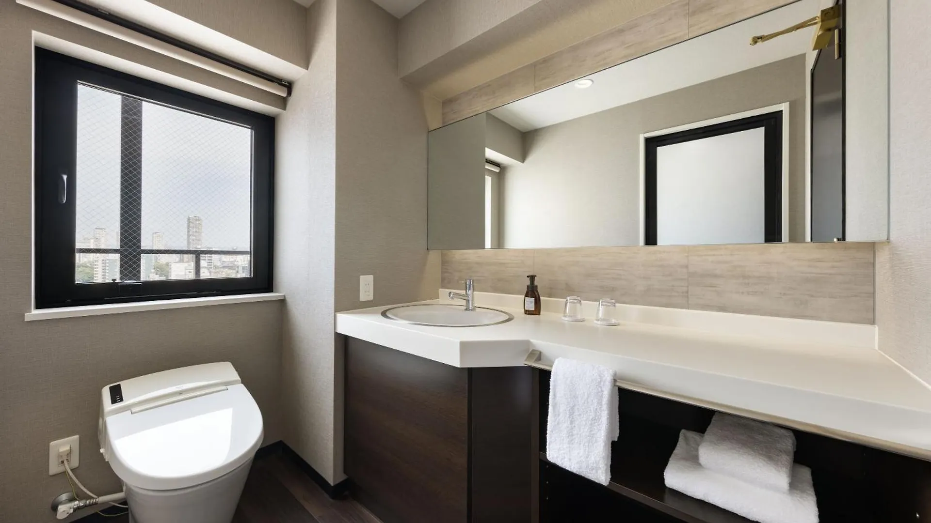 the b namba-kuromon hotel osaka