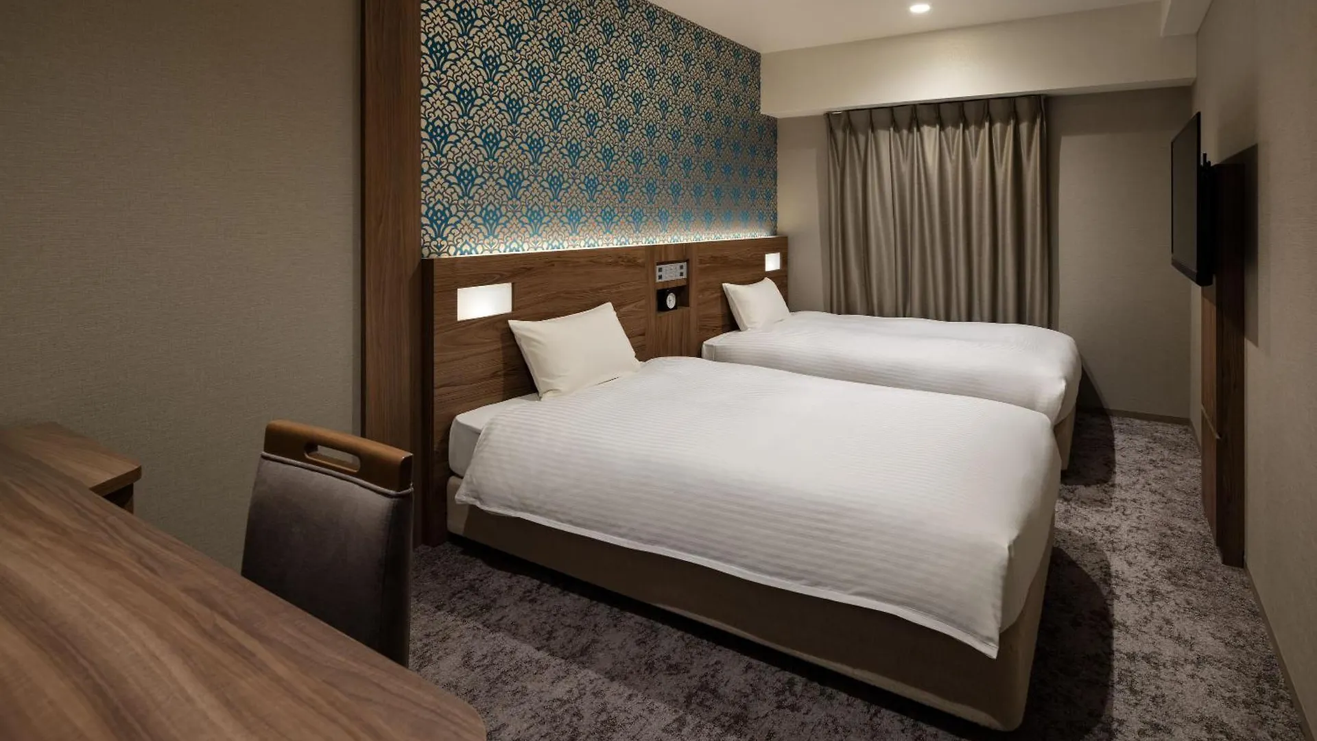 the b namba-kuromon hotel osaka